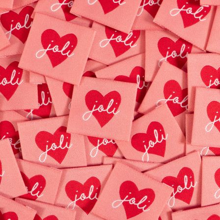 Étiquettes tissées "Joli coeur" - lot de 5 (rose-rouge/blanc) d'ikatee
