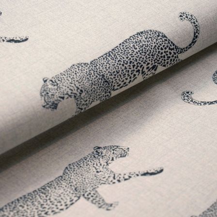 Canvas Baumwolle "Leopard" (natur-hellgrau/schwarz) von Fryett’s Fabrics
