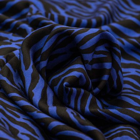 Viskose "Klara/Tiger" (blau-schwarz) von SWAFING