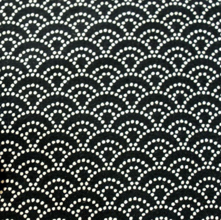 Baumwolle "Seikaiha" (schwarz) von SEVENBERRY