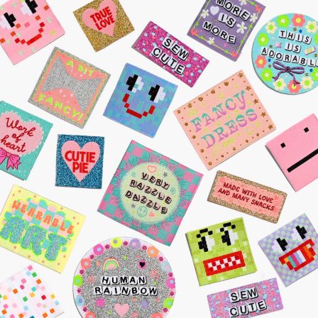 Weblabel/Stoffetiketten "WEARABLE ART - Rachel Burke" - Pack à 19 Stk. (bunt) von KYLIE AND THE MACHINE