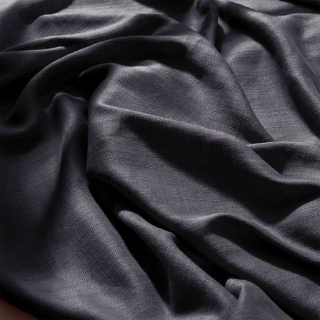 Tissu en coton/viscose "Flake - deep charcoal" (anthracite) de ATELIER BRUNETTE