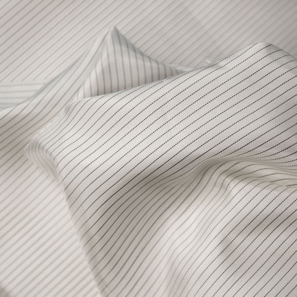 Futterstoff Viskose "Nadelstreifen/Pinstripes" (creme-schwarz) von mind the MAKER