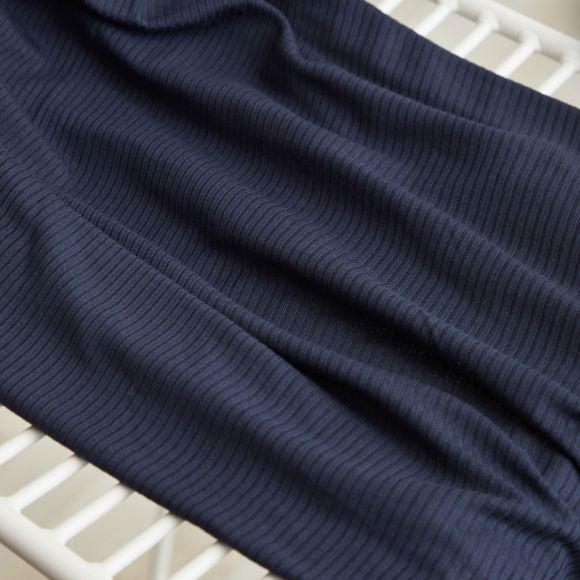 Jersey de tencel modal "Derby Ribbed - dark navy" (bleu noir) de meetMILK