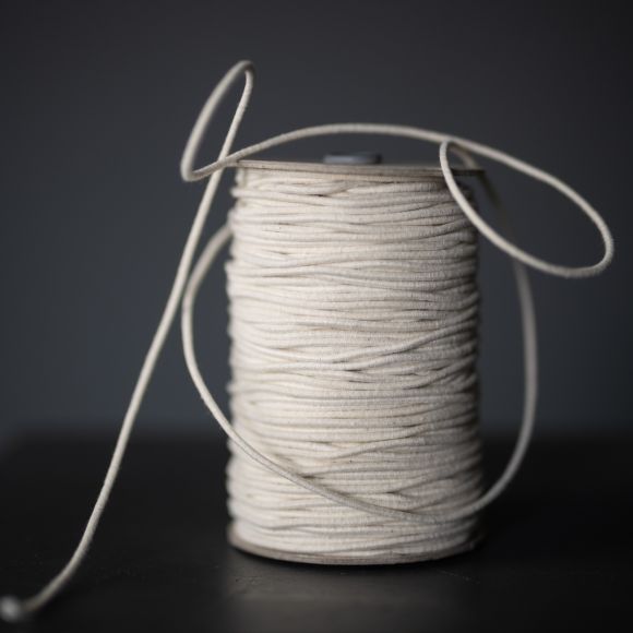 Cordon élastique "Recycled Cotton-Ecru" - Ø 3 mm (écru) de Merchant & Mills