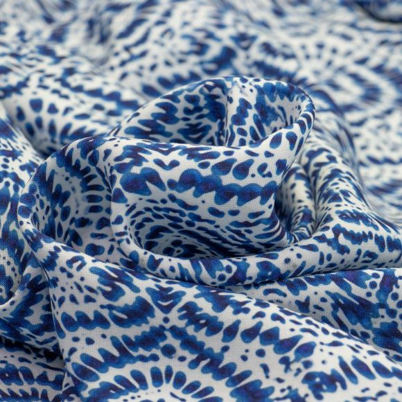40 cm reste // Viscose "Milano/Batik" (blanc-bleu) de SWAFING