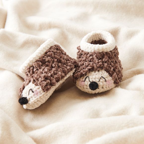 Häkelset Amigurumi - Rico Creative Ricorumi Baby Booties "Igel" (braun)