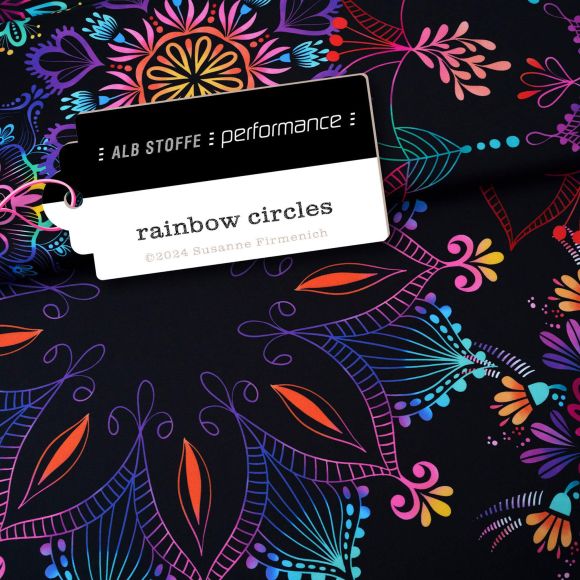 Maille sport Trevira Bioactive "Performance-Rainbow Circles" (noir-multicolore) de ALBSTOFFE