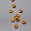 Bouton "Plain Corozo - amber" 4 trous Ø 11/15 mm - lot de 2 (jaune moutarde) de meetMILK