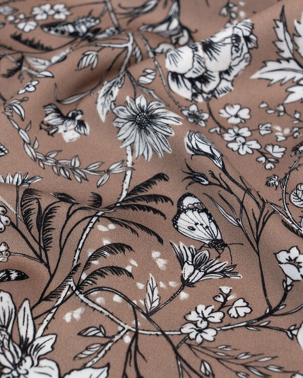 Satin de viscose Ecovero "Papillon" (taupe-noir/blanc) de C.PAULI