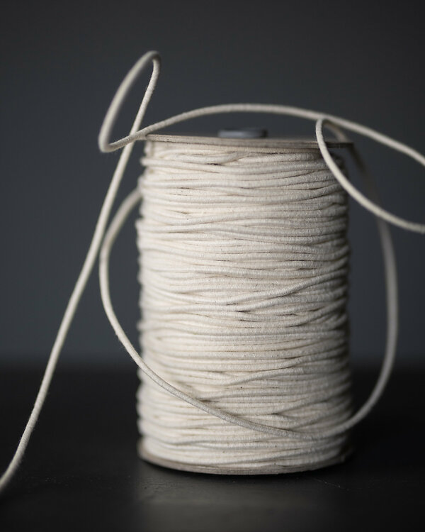 Cordon élastique "Recycled Cotton-Ecru" - Ø 3 mm (écru) de Merchant & Mills