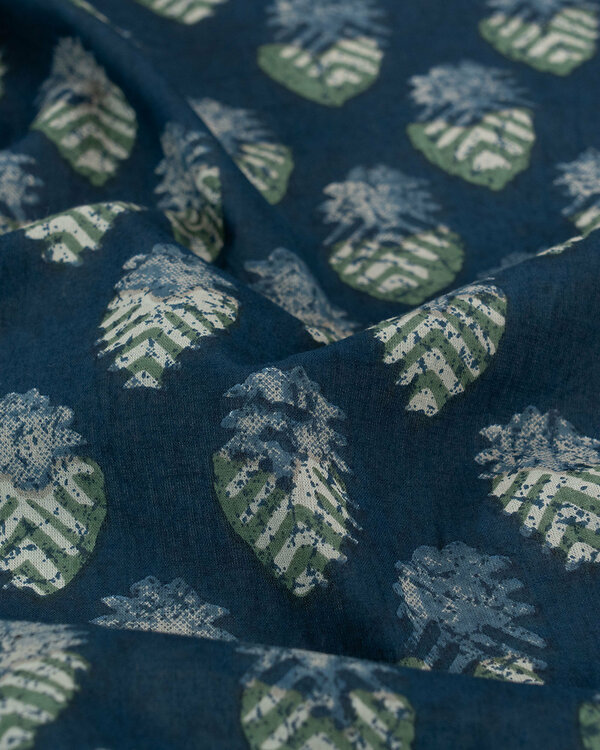 Voile de coton "Indian Style - Leaves" (bleu foncé-beige/vert)